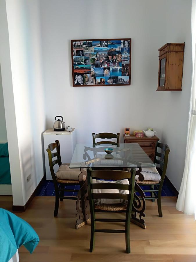 Villino Italia Hotel Naples Luaran gambar